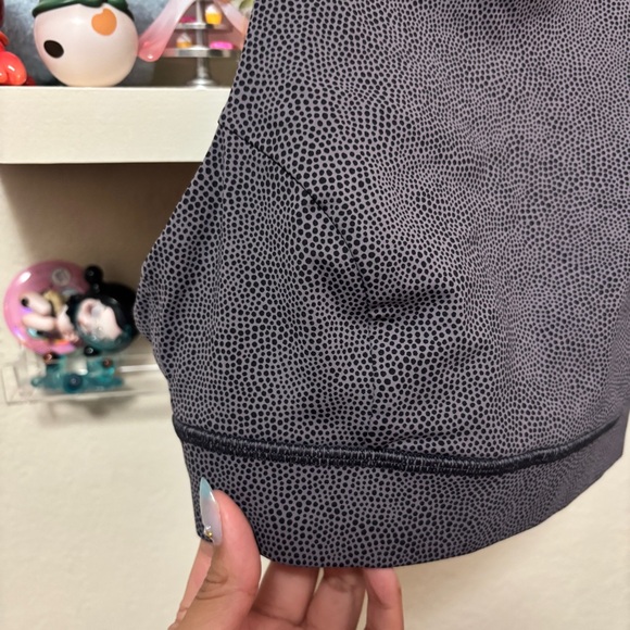 Lululemon Fast & Free Bra (Nulux)
Disperse Dusky Lavender Black Sz 4 - Picture 4 of 7